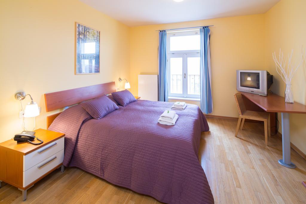 City Lounge Hotel Прага Стая снимка