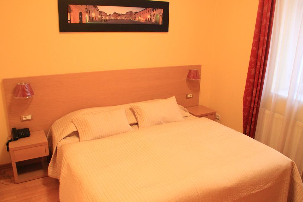 City Lounge Hotel Прага Стая снимка