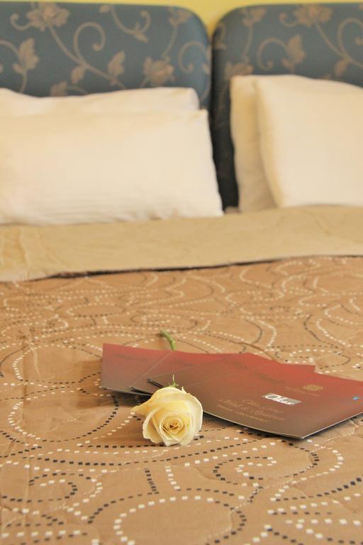 City Lounge Hotel Прага Екстериор снимка