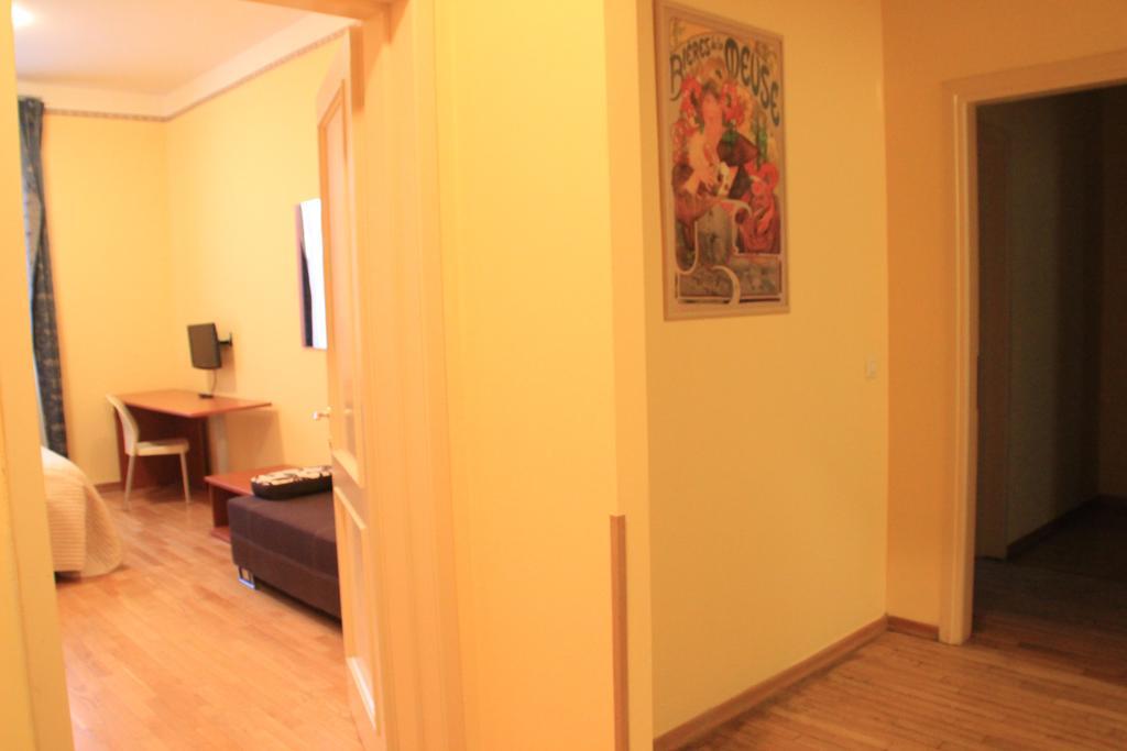 City Lounge Hotel Прага Екстериор снимка