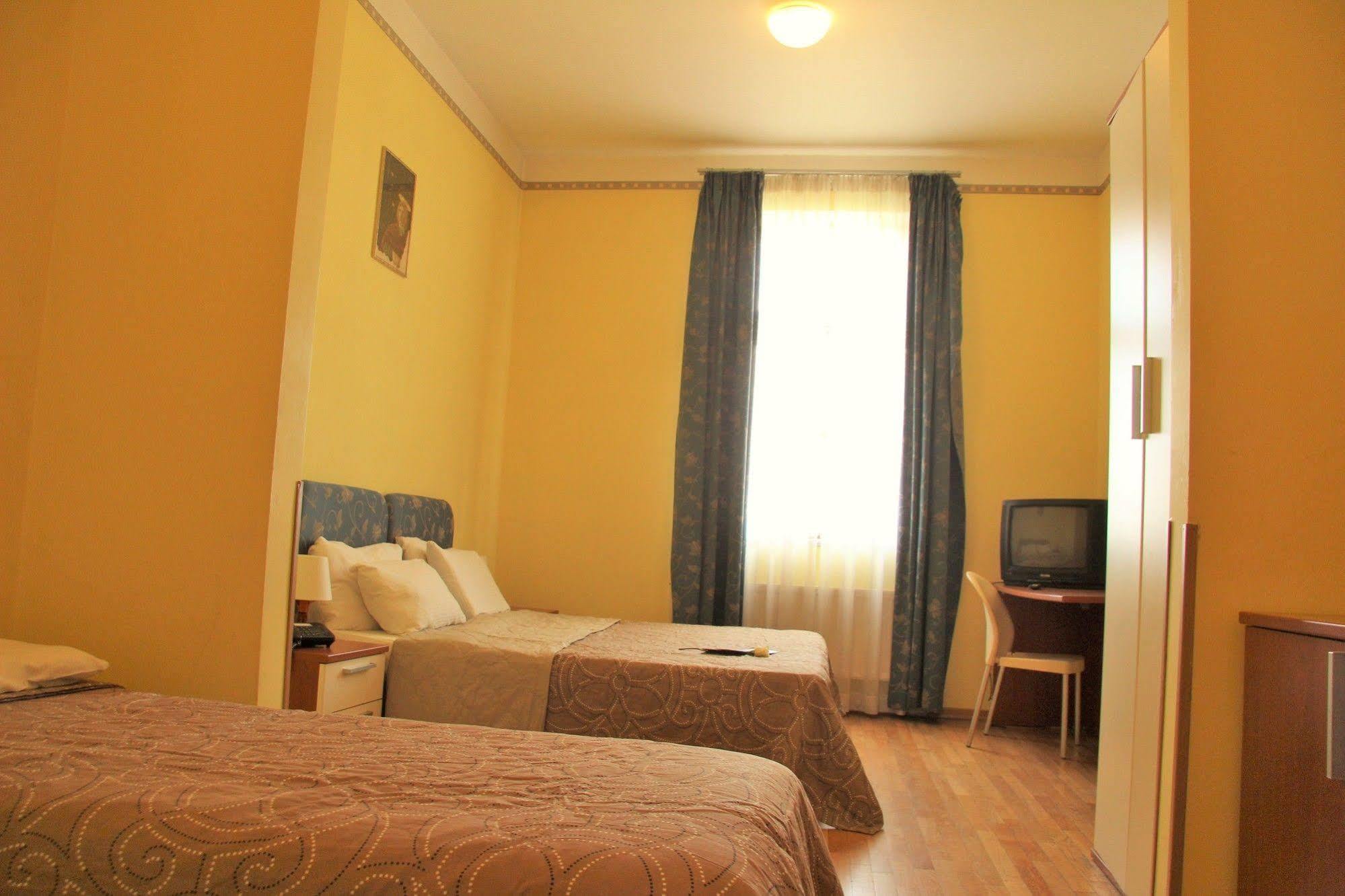 City Lounge Hotel Прага Екстериор снимка